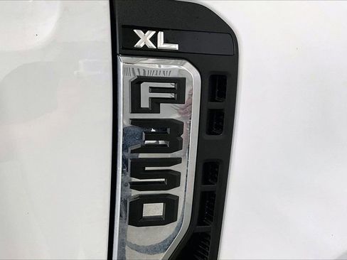 Used 2024 Ford F350 XL w/ XL Chrome Package AWD/4WD image 7