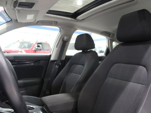 Certified 2022 Honda Civic EX image 14