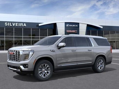 New 2026 GMC Yukon XL Denali AWD/4WD image 2