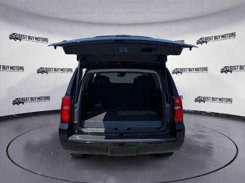 Used 2017 Chevrolet Tahoe LT w/ Z71 Midnight Edition image 33