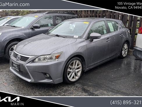 Used 2017 Lexus CT 200h image 1