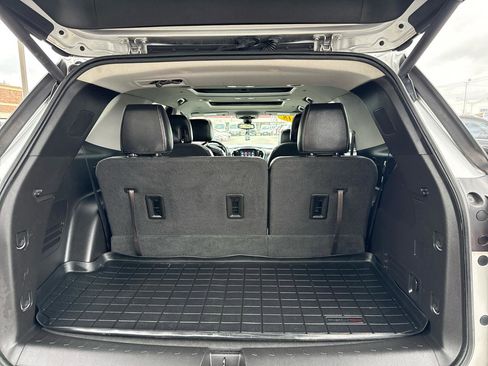 Used 2018 Chevrolet Traverse Premier w/ Driver Confidence II Package image 8