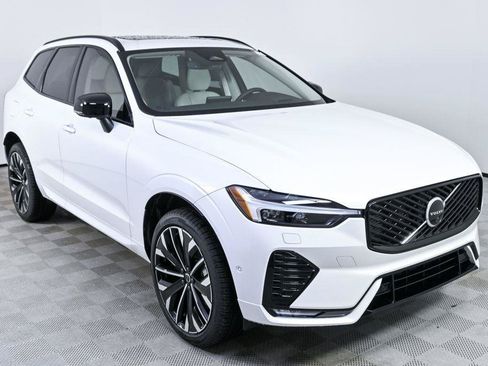Used 2026 Volvo XC60 B5 Ultra w/ Protection Package Premier AWD/4WD image 26