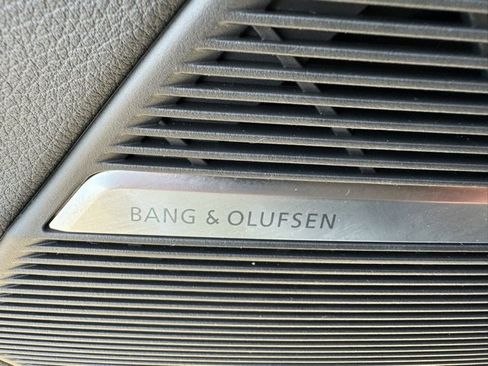 Used 2023 Audi Q7 3.0T Prestige image 22