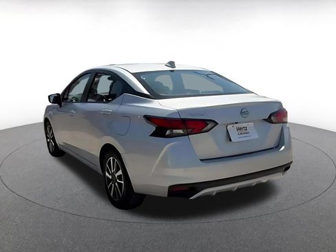 Used 2025 Nissan Versa SV FWD image 11