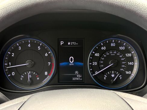 Used 2023 Hyundai Kona SEL AWD/4WD image 25