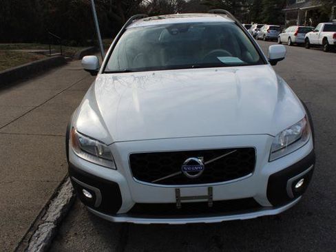 Used 2015 Volvo XC70 3.2 Premier Plus image 2