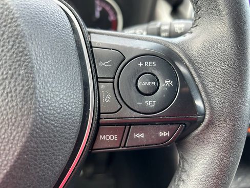 Certified 2023 Toyota RAV4 XLE Premium AWD/4WD image 19