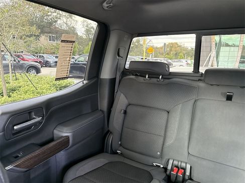 Used 2021 GMC Sierra 1500 Elevation w/ Preferred Package image 14