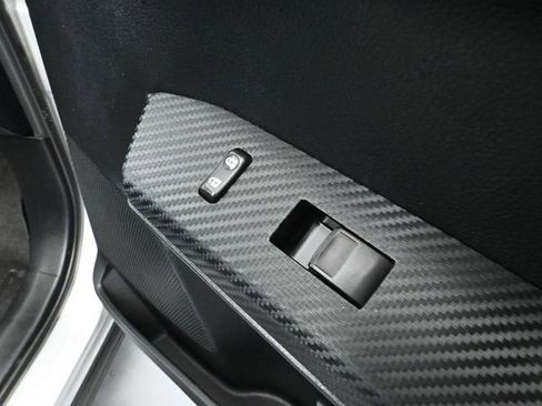 Used 2015 Toyota RAV4 XLE image 45