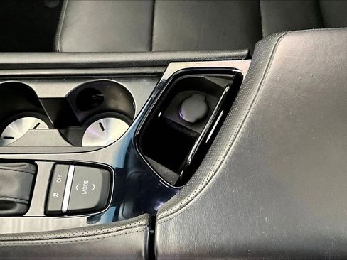 Used 2019 Cadillac CTS Luxury RWD image 32