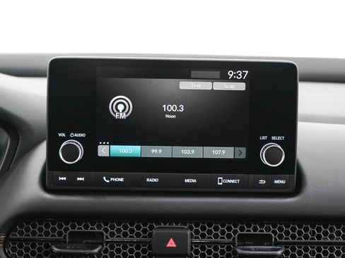 Used 2025 Honda HR-V Sport image 17