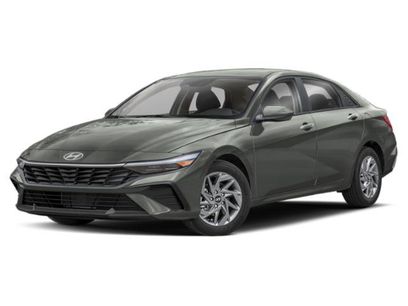 Used 2024 Hyundai Elantra SEL