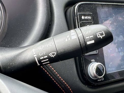 Used 2021 Nissan Kicks SR FWD image 26
