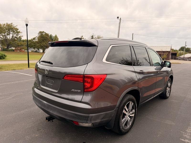 Used 2016 Honda Pilot EX image 5