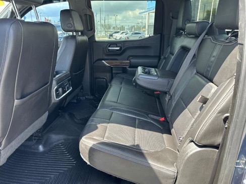 Used 2019 Chevrolet Silverado 1500 High Country image 17