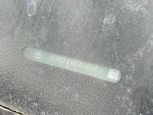 New 2026 GMC Canyon Denali image 33