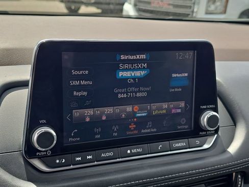 Used 2021 Nissan Rogue SV image 22