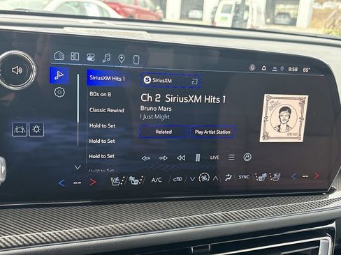 New 2026 Chevrolet Traverse High Country image 15