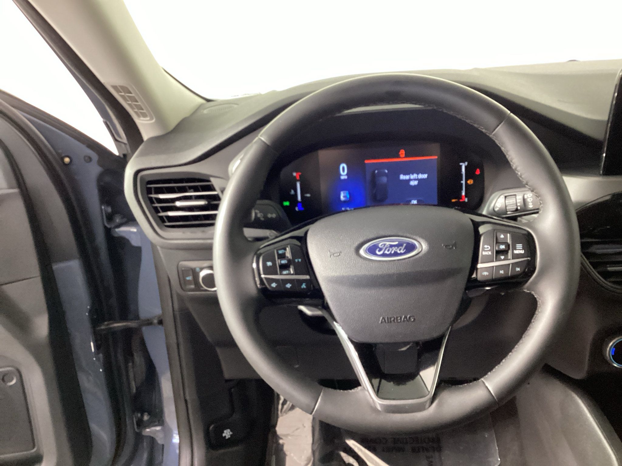 Certified 2023 Ford Escape Active AWD/4WD image 18
