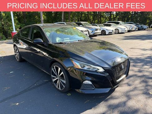 Used 2021 Nissan Altima 2.5 SR FWD image 1