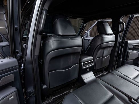 Used 2024 Lexus GX 550 550 Luxury+ w/ Accessory Package (Z1) image 34