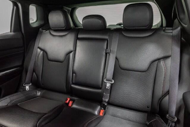 Certified 2024 Jeep Compass Trailhawk AWD/4WD image 23