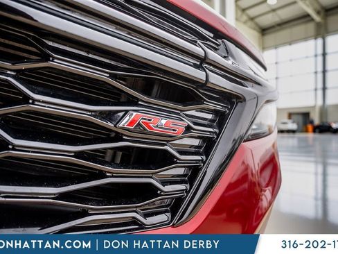 Used 2023 Chevrolet Equinox RS w/ RS Leather Package image 34