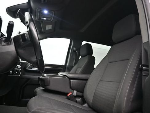 Used 2024 Chevrolet Silverado 2500 LT AWD/4WD image 8