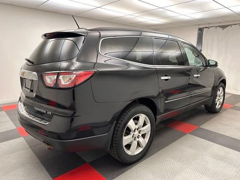 Used 2016 Chevrolet Traverse LTZ FWD image 6