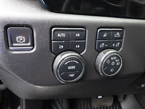 Used 2022 Chevrolet Silverado 1500 RST w/ All Star Edition Plus AWD/4WD image 26