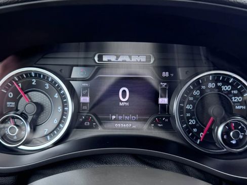 Used 2022 RAM 2500 Laramie AWD/4WD image 15