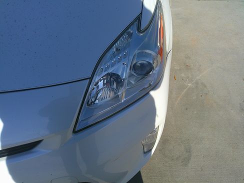 Used 2015 Toyota Prius Two image 8