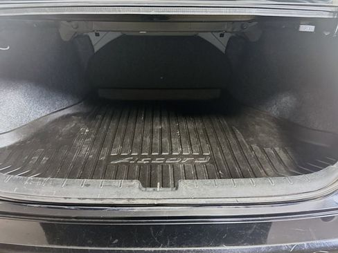 Used 2015 Honda Accord Sport image 22