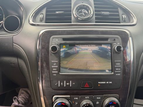 Used 2017 Buick Enclave Leather image 35