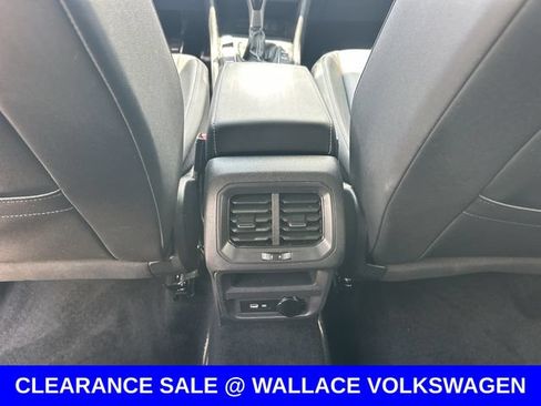 Certified 2023 Volkswagen Tiguan SE R-Line FWD image 15