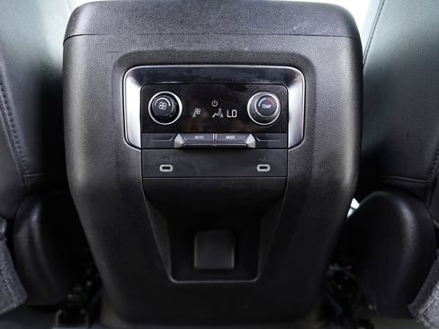 Used 2021 Chevrolet Tahoe LT AWD/4WD image 10