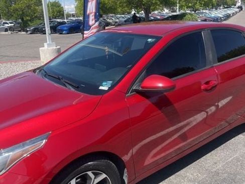 Used 2019 Kia Forte LXS image 5