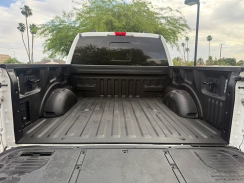 Used 2022 Ford F150 Lariat w/ Equipment Group 502A High AWD/4WD image 32