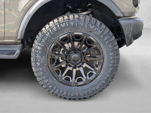 New 2026 Ford Bronco Big Bend image 10