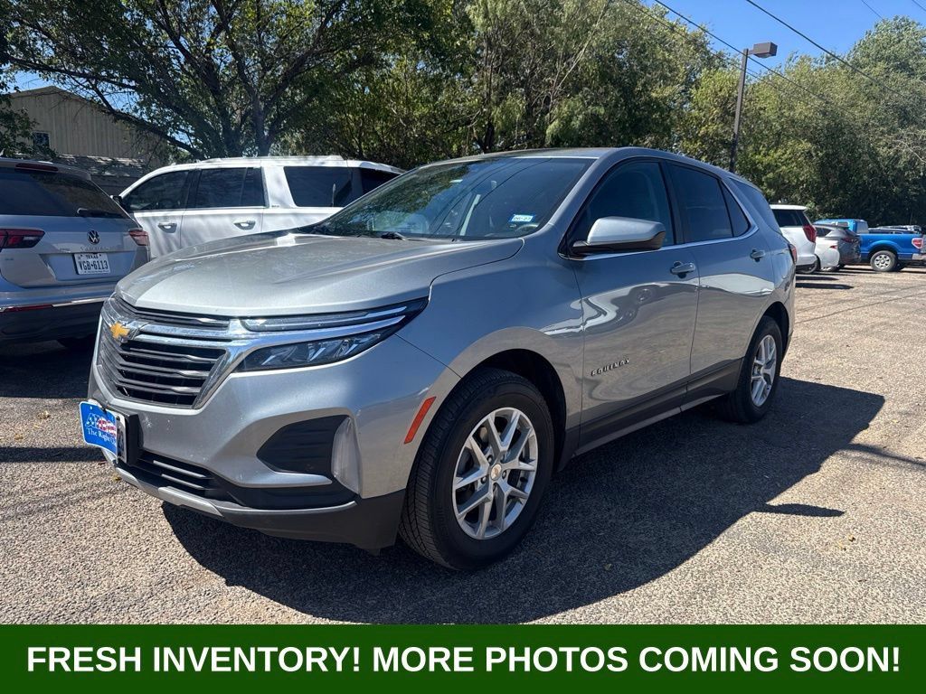 Used 2023 Chevrolet Equinox LT AWD/4WD image 3