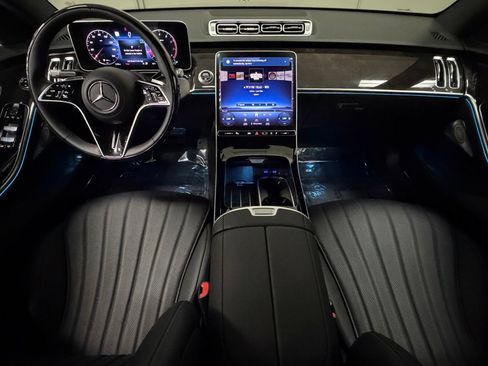 Certified 2026 Mercedes-Benz S 500 4MATIC image 38