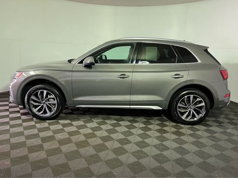 Used 2023 Audi Q5 2.0T Premium Plus w/ Premium Plus Package AWD/4WD image 4