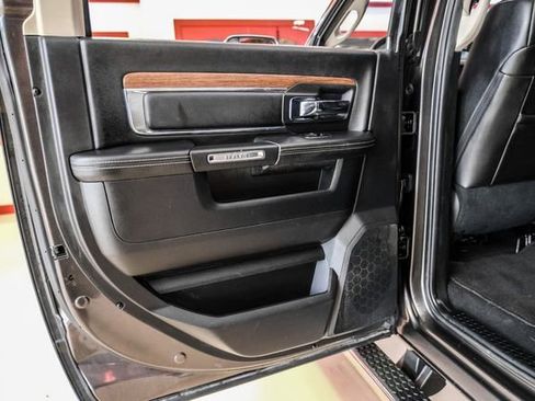 Used 2016 RAM 2500 Laramie w/ Snow Chief Group image 45