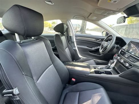 Used 2021 Honda Accord LX image 27