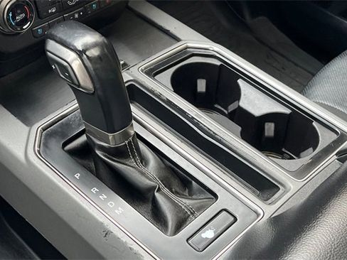 Used 2019 Ford F150 Raptor w/ Equipment Group 802A Luxury image 24