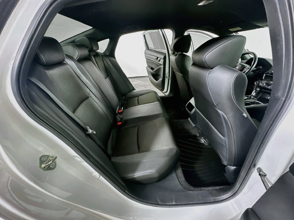 Used 2020 Honda Accord Sport image 12