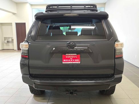 Used 2024 Toyota 4Runner TRD Off-Road Premium w/ Moonroof Package AWD/4WD image 5