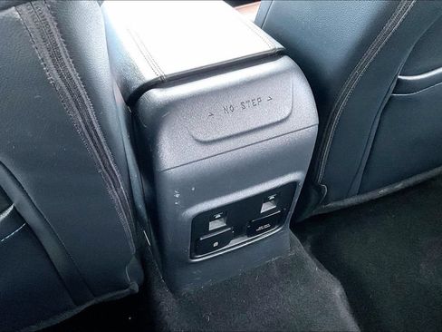 Used 2024 Ford Bronco Outer Banks AWD/4WD image 23