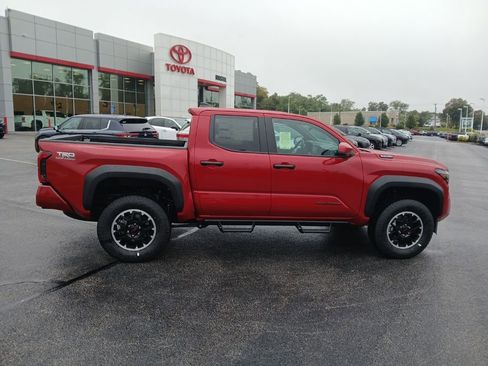 New 2025 Toyota Tacoma TRD Off-Road image 4